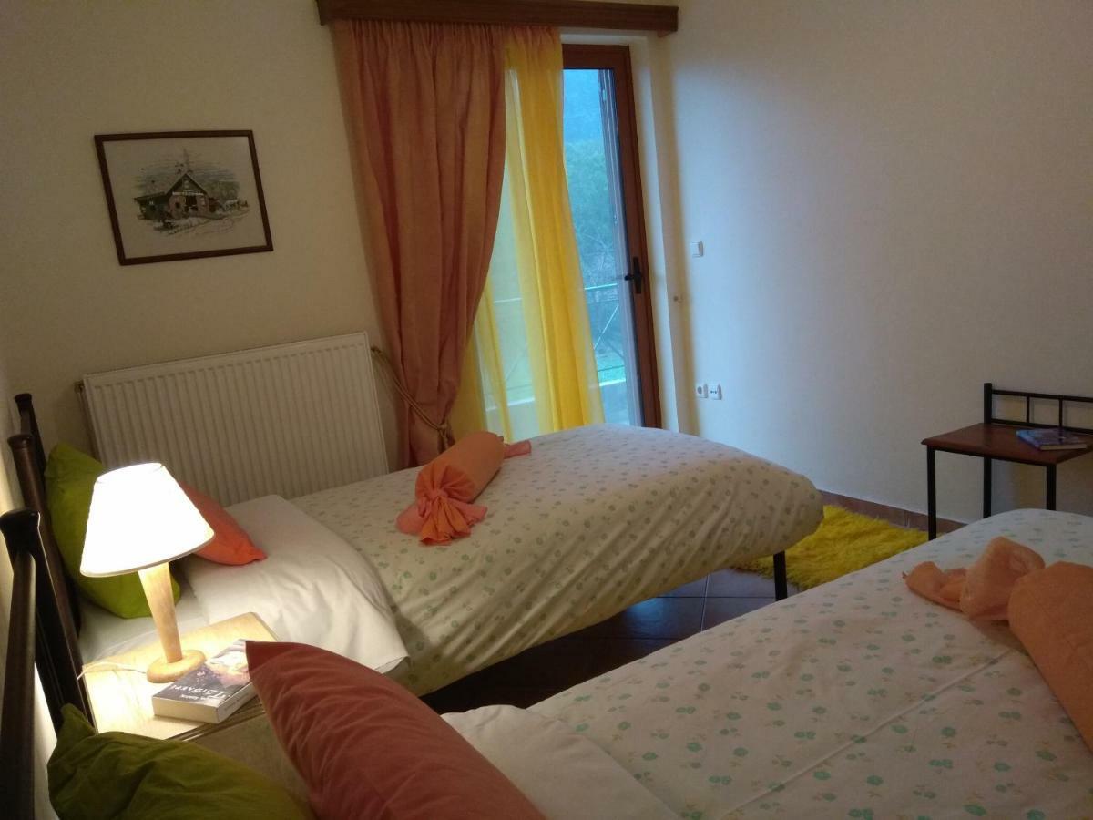 Mainades House Apartment Витина Екстериор снимка