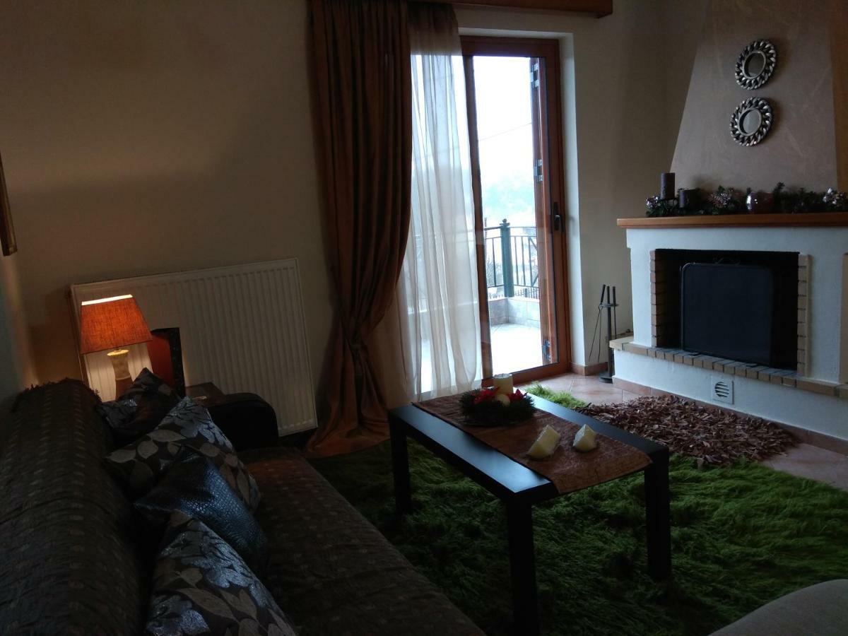 Mainades House Apartment Витина Екстериор снимка